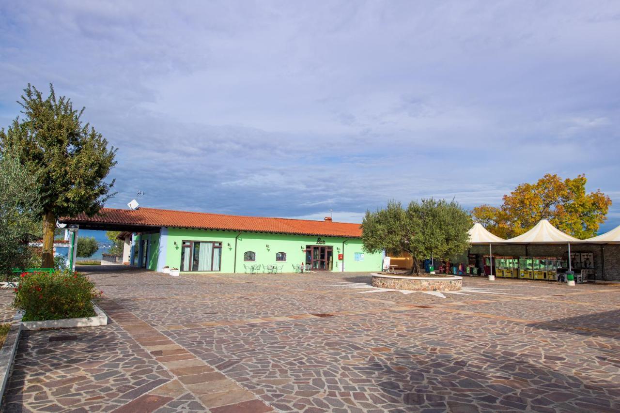 The Garda Village Sirmione Buitenkant foto